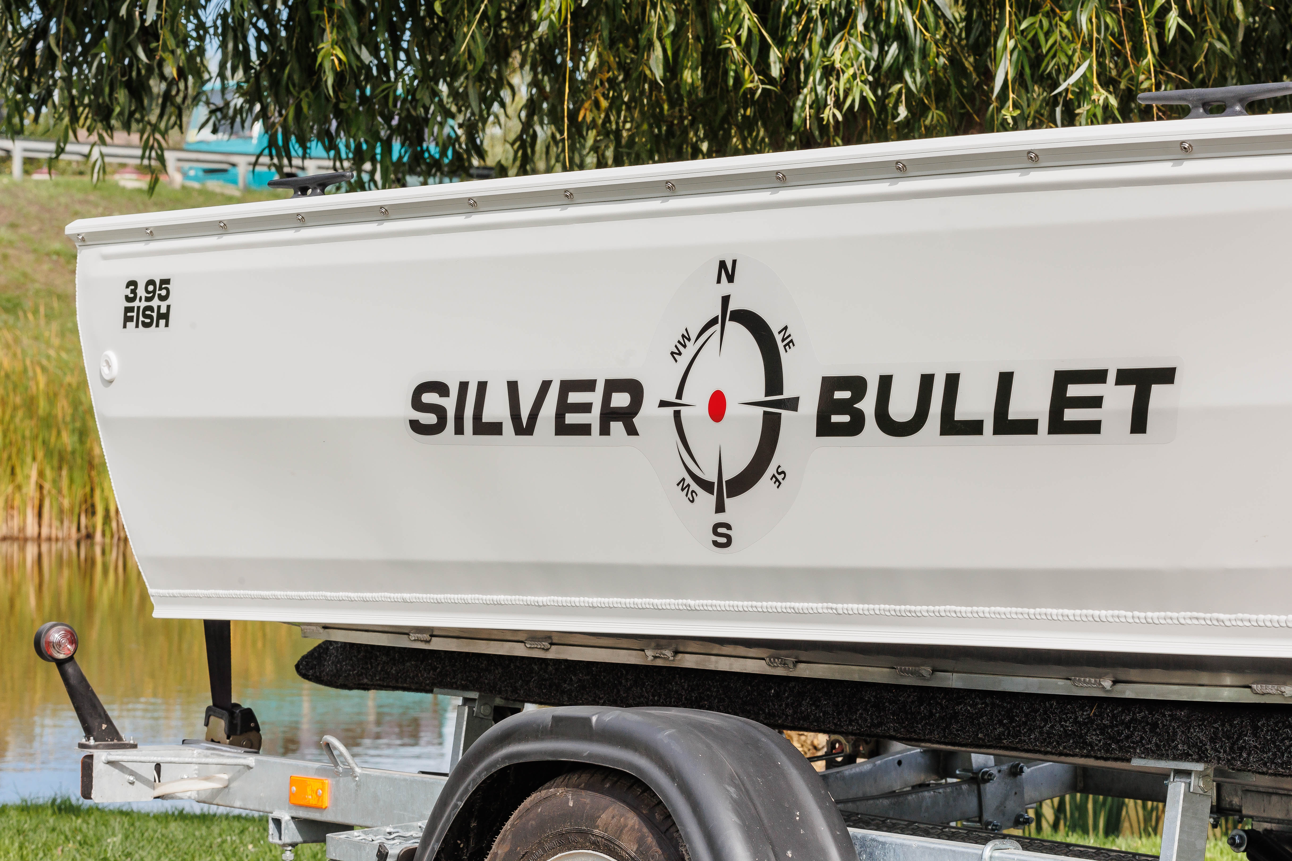 Barcă de aluminiu Silver Bullet 3,95 Fish