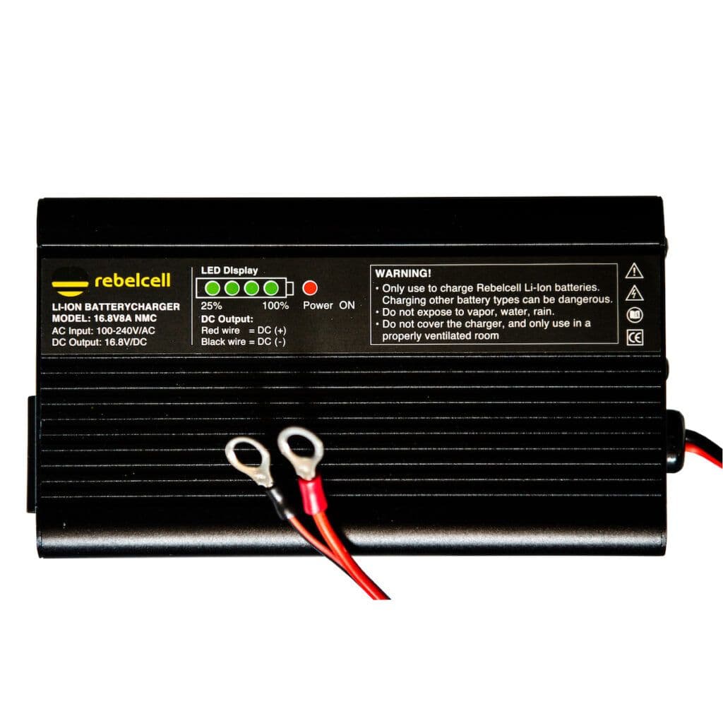 Încărcător litiu 16.8V8A