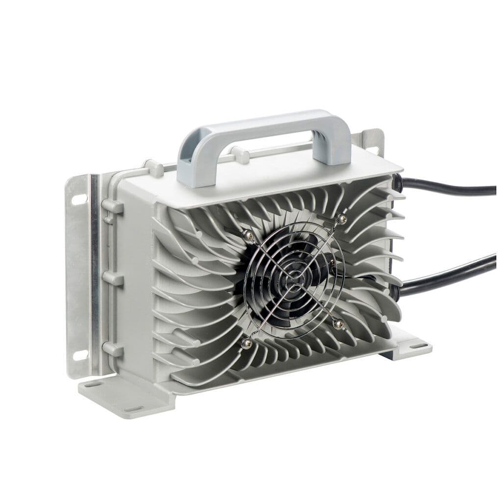 Încărcător cu litiu 12.6V35A rezistent la apă (IP65)