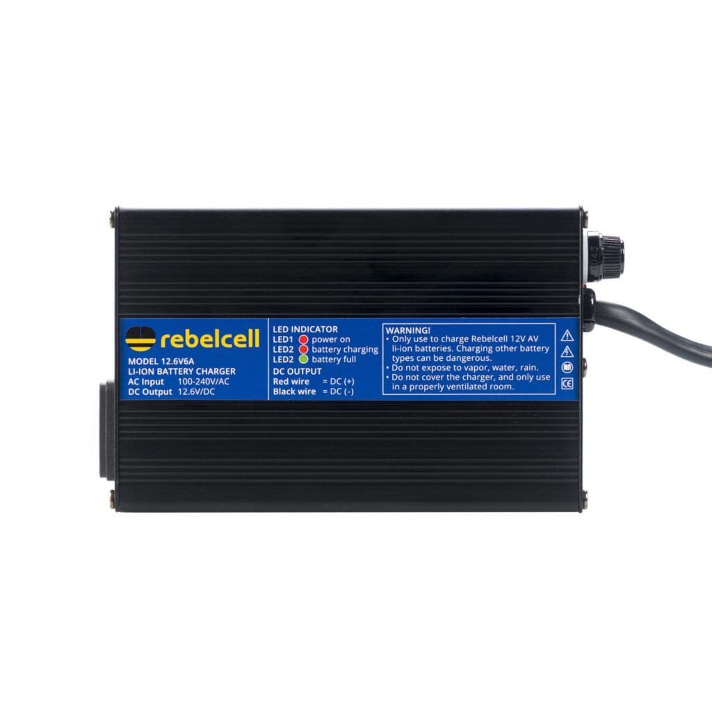 Încărcător cu litiu 12.6V6A