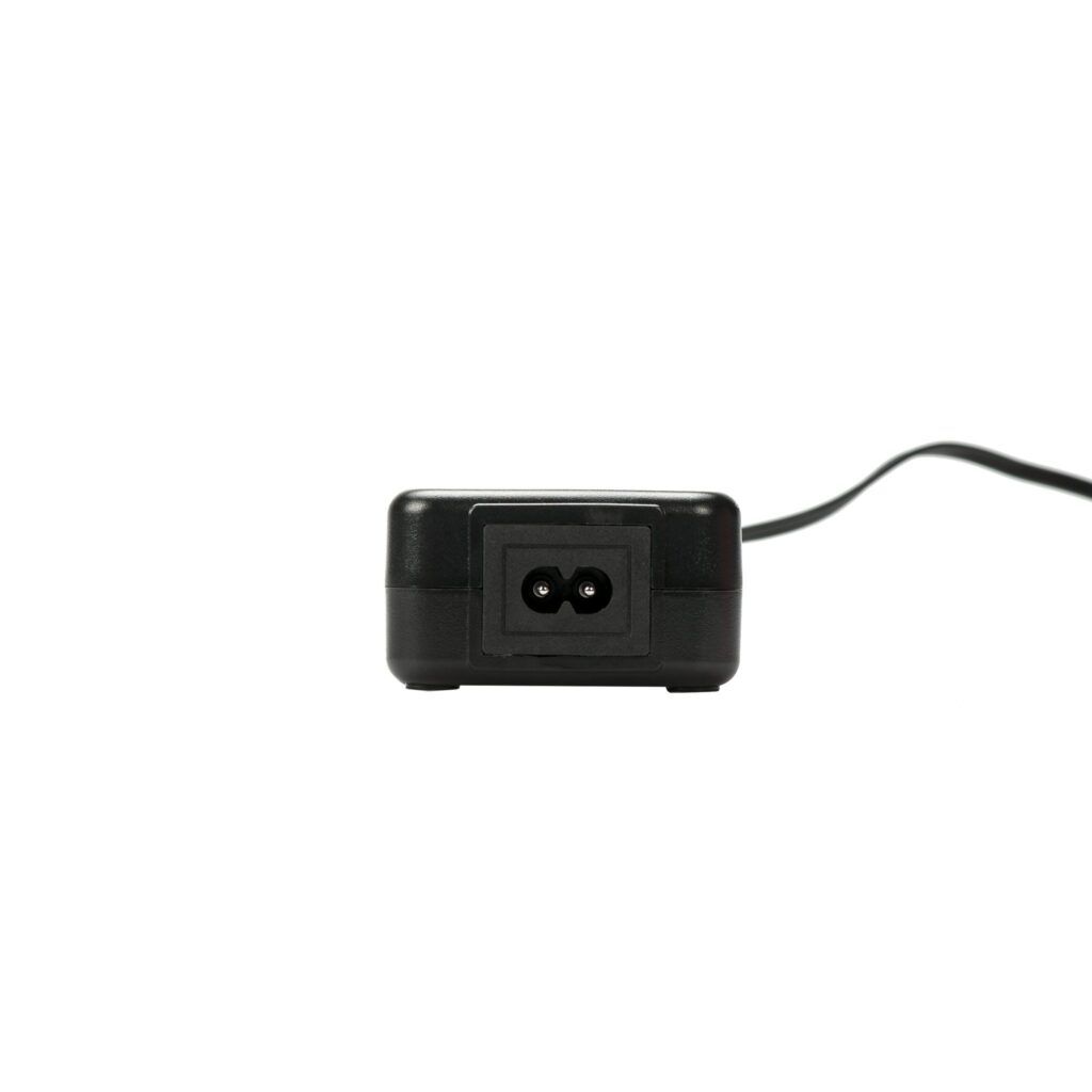 Încărcător 14.6V3A LiFePO4 4