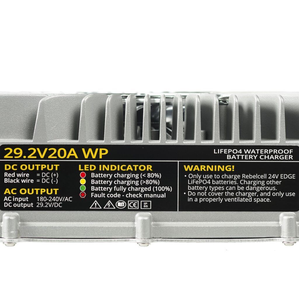 Încărcător 29.4V20A Lithium rezistent la apă (IP65) 4