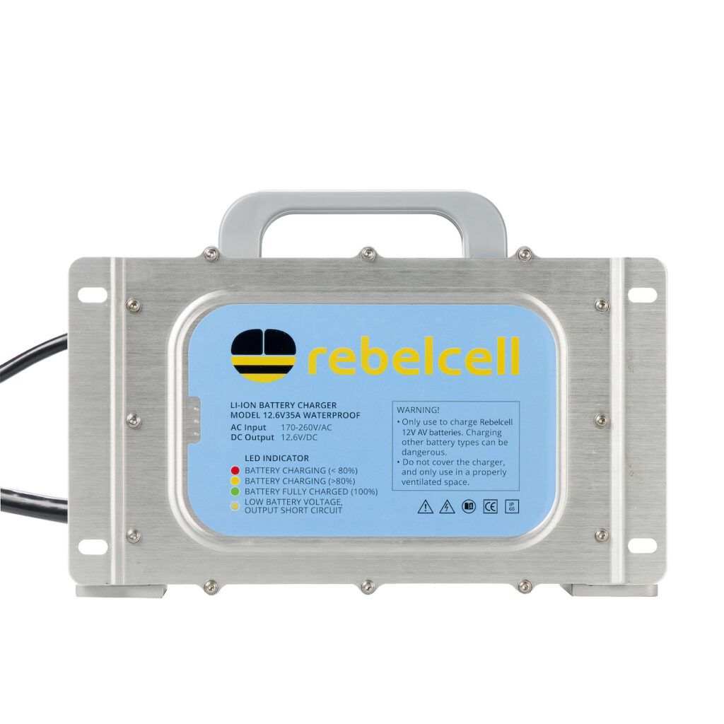Încărcător litiu 12.6V35A rezistent la apă (IP65) 3