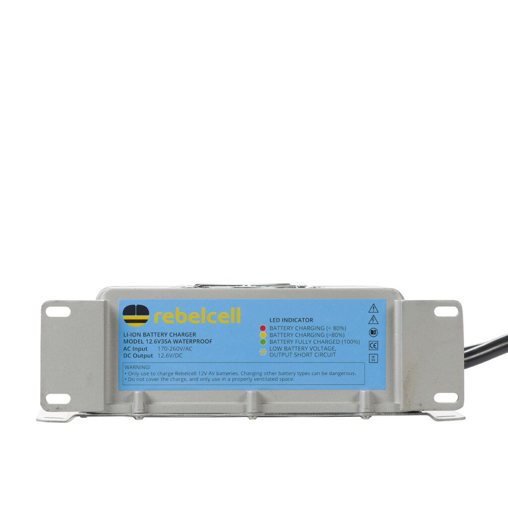 Încărcător litiu 12.6V35A rezistent la apă (IP65) 4